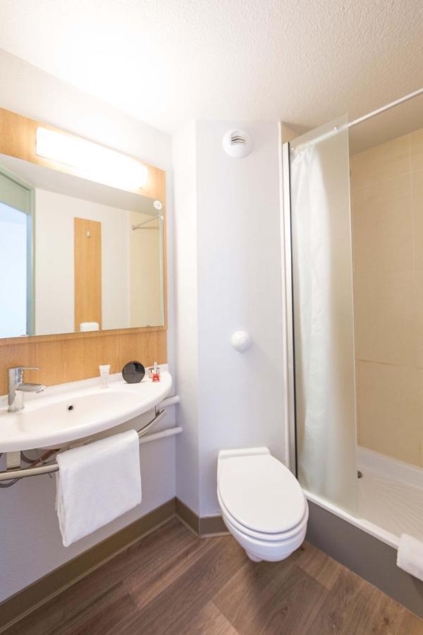 B&B HOTEL PERPIGNAN Nord Aéroport Extérieur photo